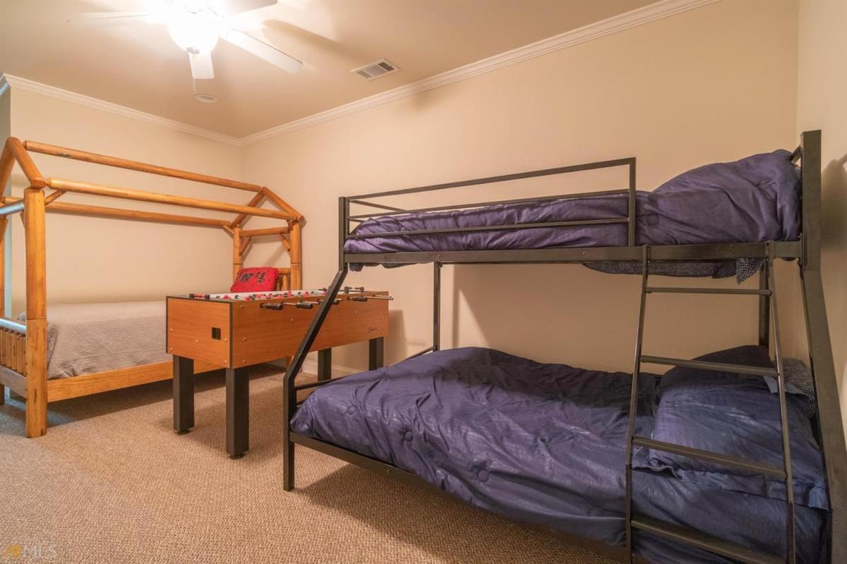 Riverfront Home Within Walking Distance Of Хелън Екстериор снимка